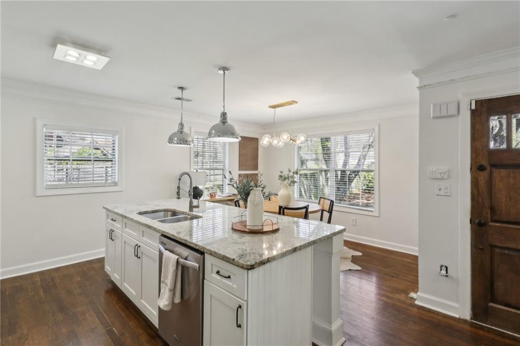 1833 Flat Shoals Road SE