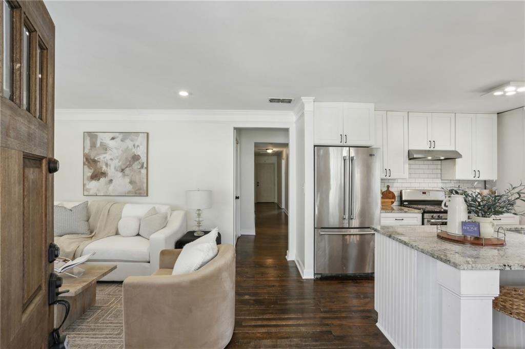 1833 Flat Shoals Road SE