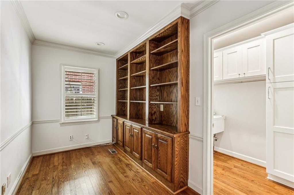 2684 Birchwood Drive NE