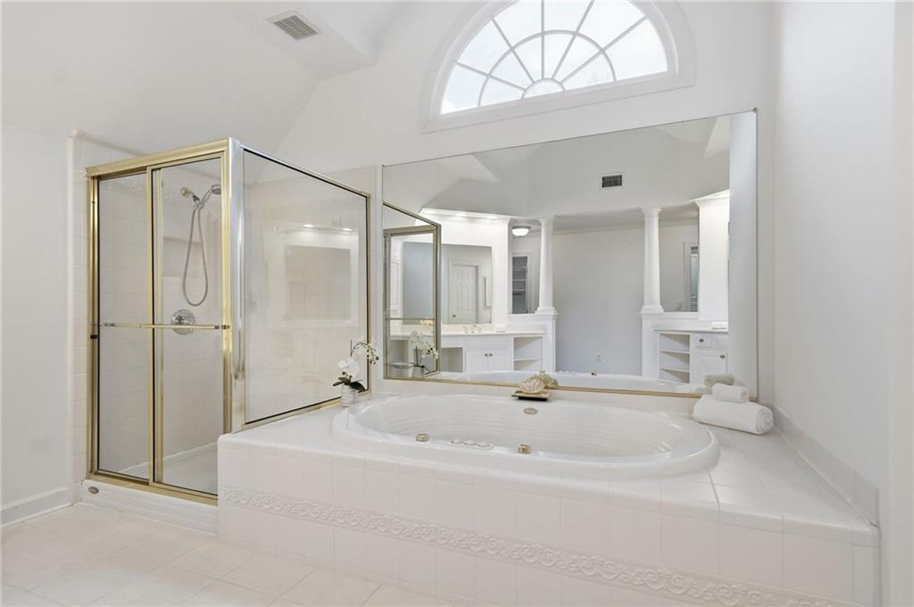 4780 Waterhaven Bend