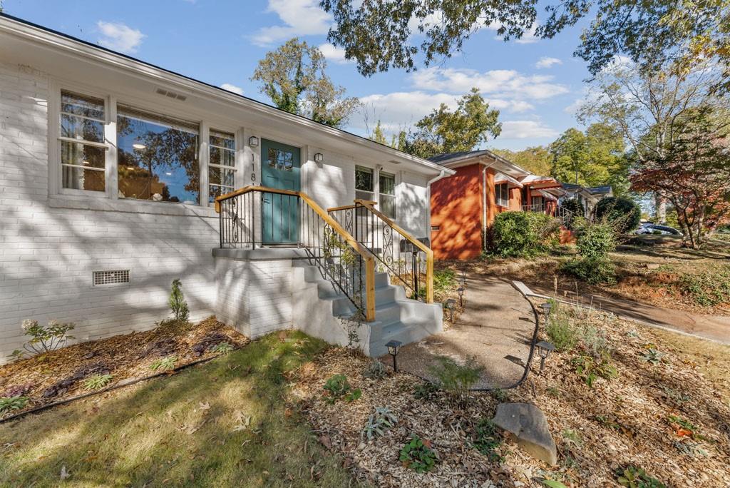 1181 Westview Drive SW