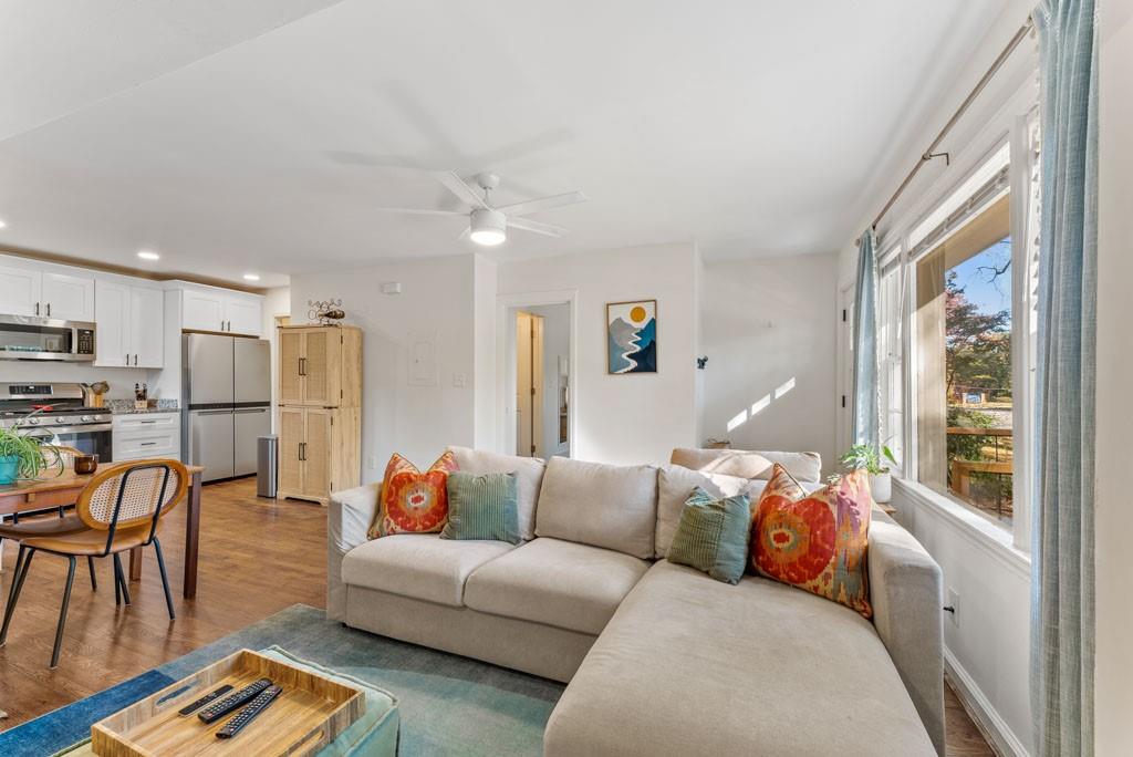 1181 Westview Drive SW