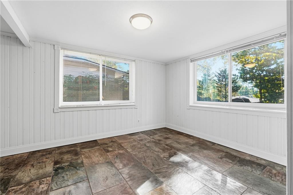 2290 Engineers Drive SE