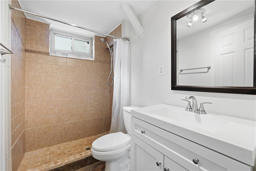 2290 Engineers Drive SE