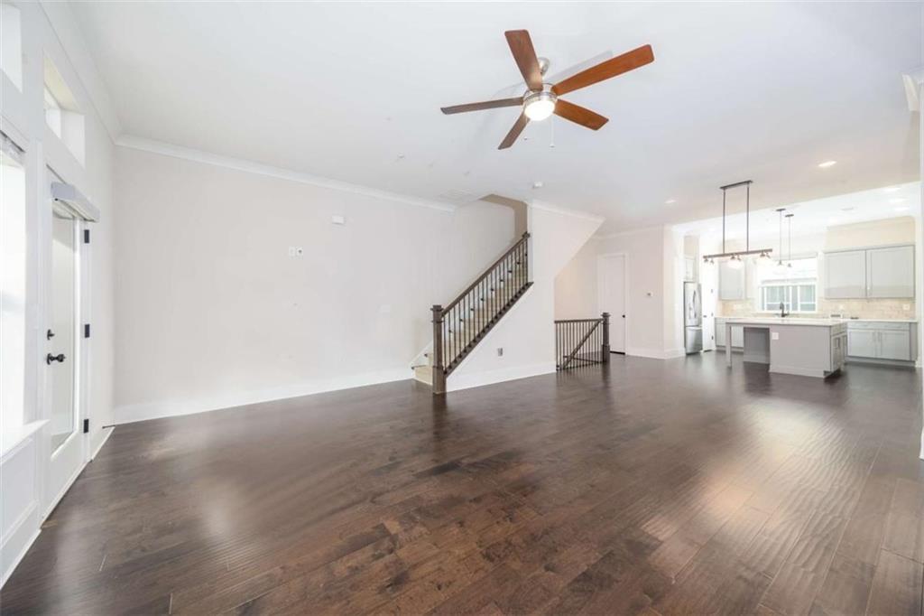 915 Katie Kerr Drive