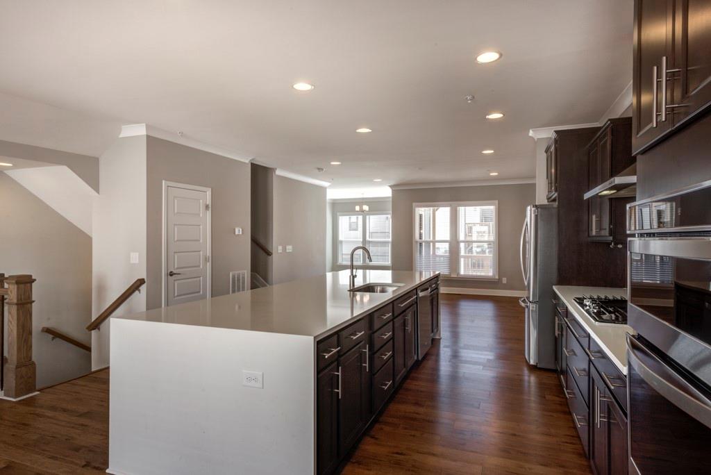 2146 Hinton Drive SE