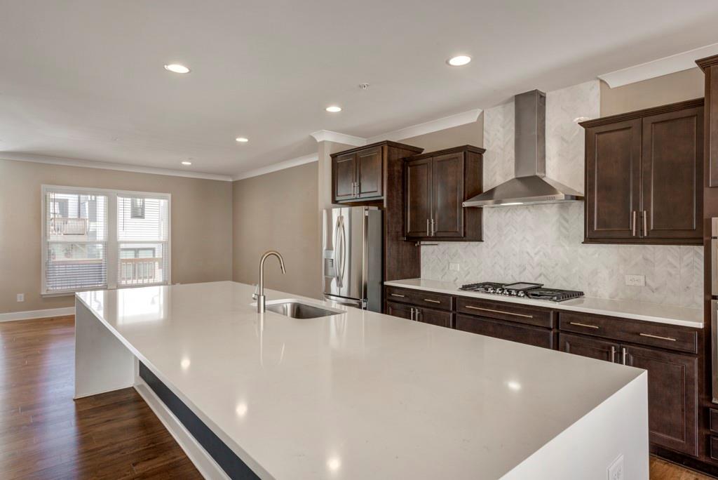 2146 Hinton Drive SE