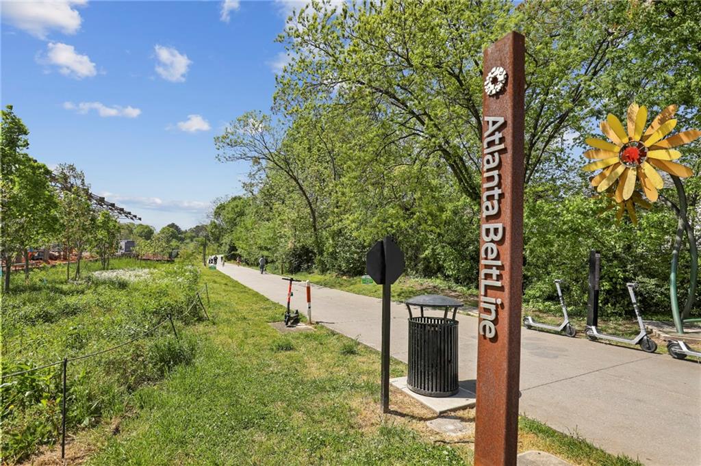 1004 Wylie Street SE Unit 4