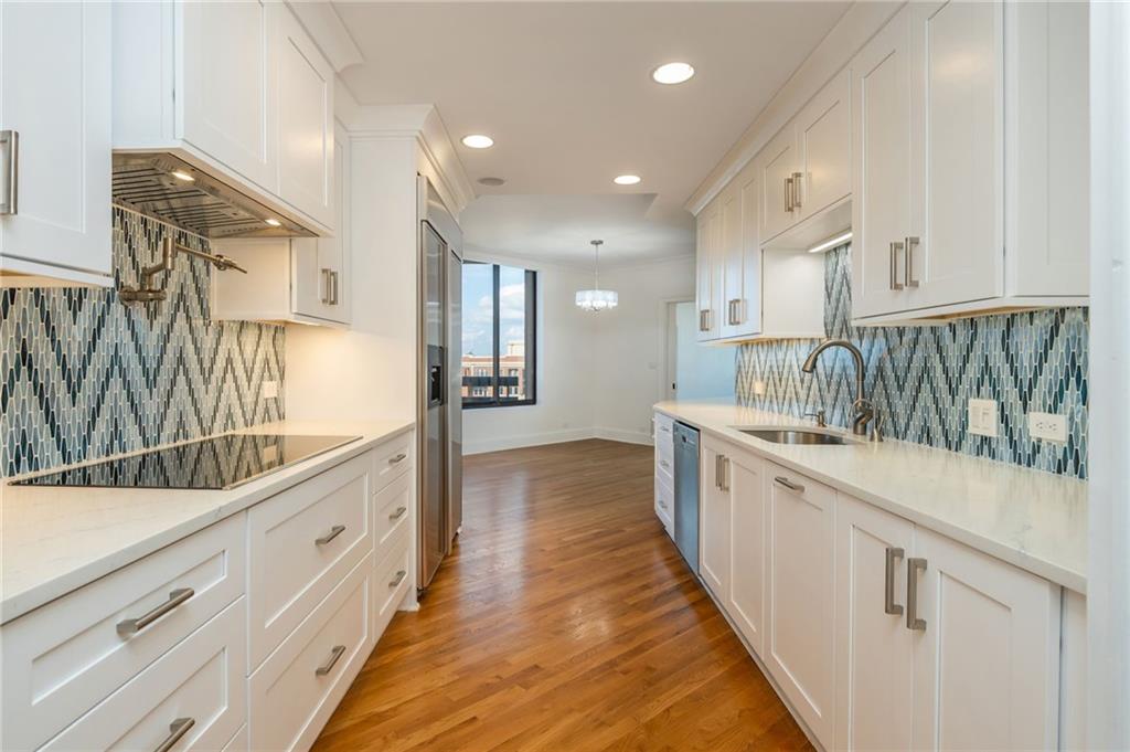 2660 Peachtree Road NW Unit 22E