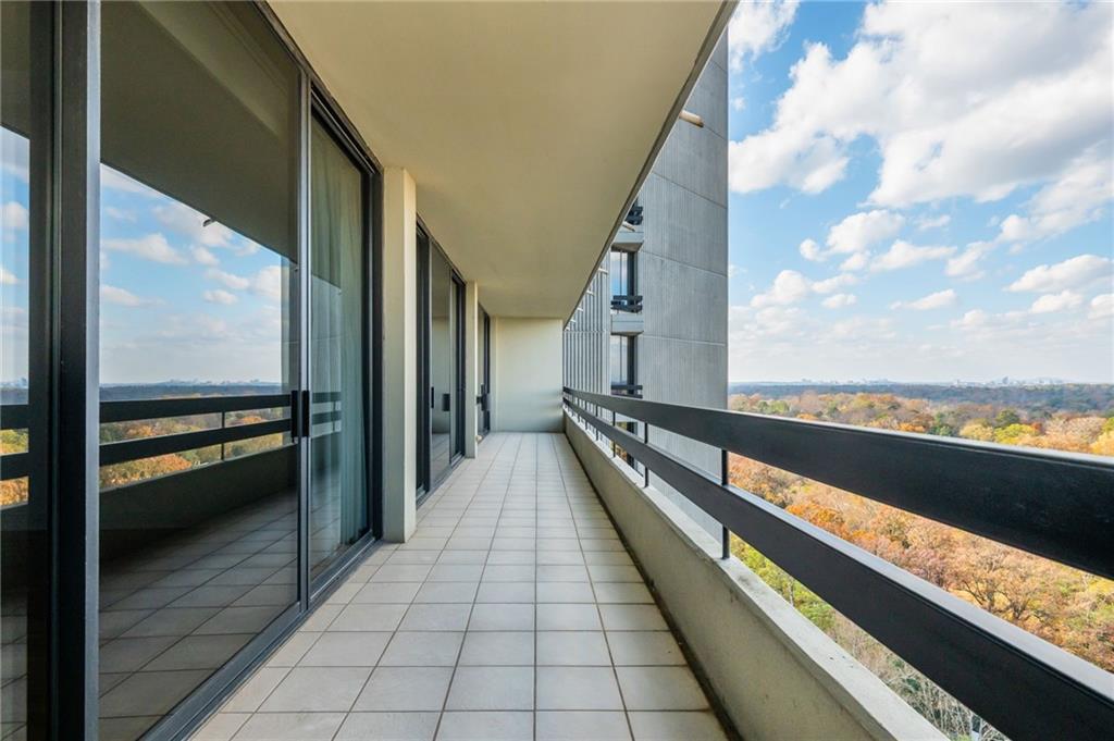 2660 Peachtree Road NW Unit 22E