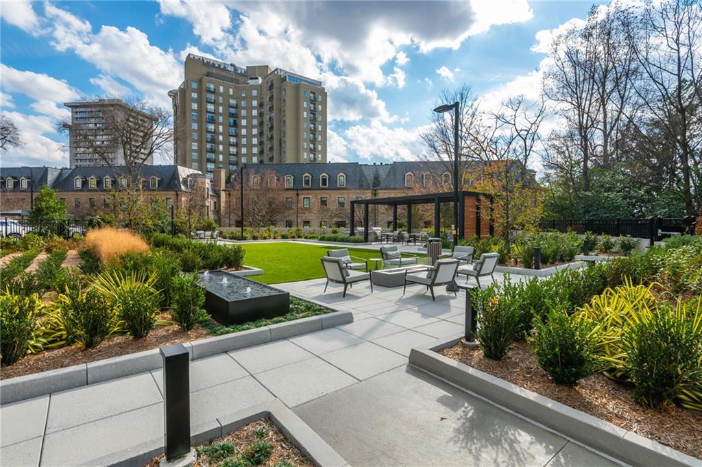 2660 Peachtree Road NW Unit 22E