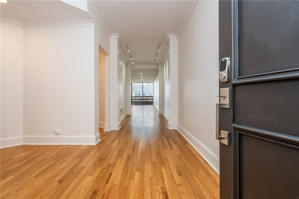 2660 Peachtree Road NW Unit 22E