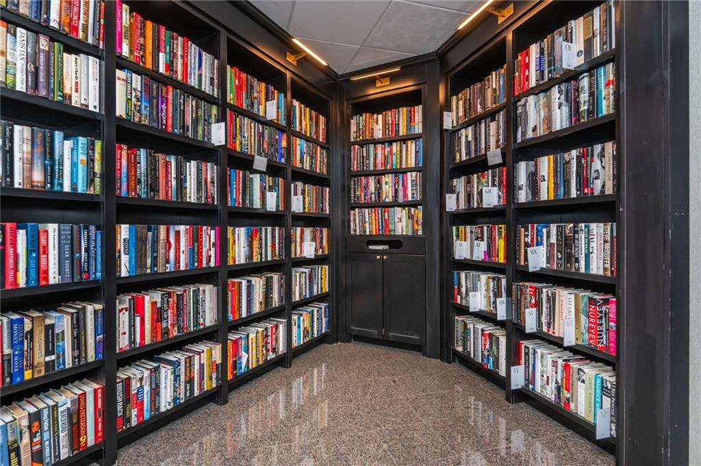 2660 Peachtree Road NW Unit 22E