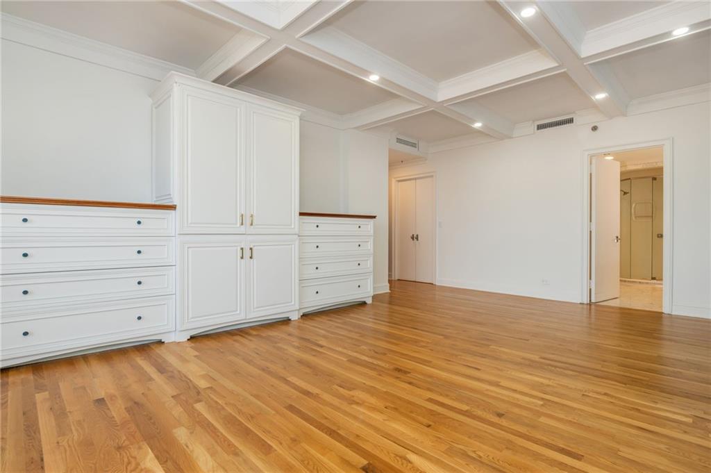 2660 Peachtree Road NW Unit 22E