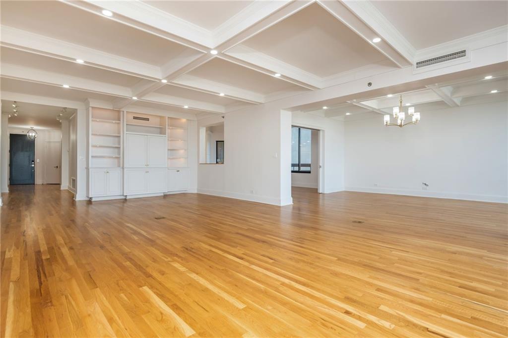 2660 Peachtree Road NW Unit 22E