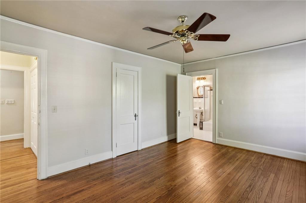 22 Peachtree Hills Avenue NE