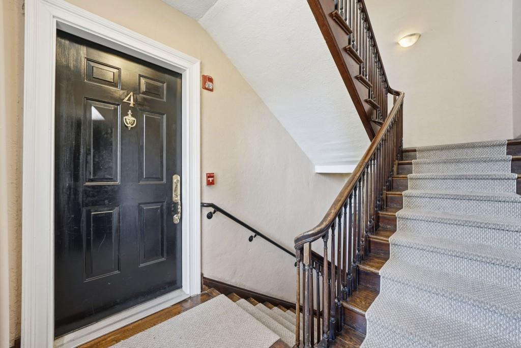 2814 Peachtree Road NW Unit 4