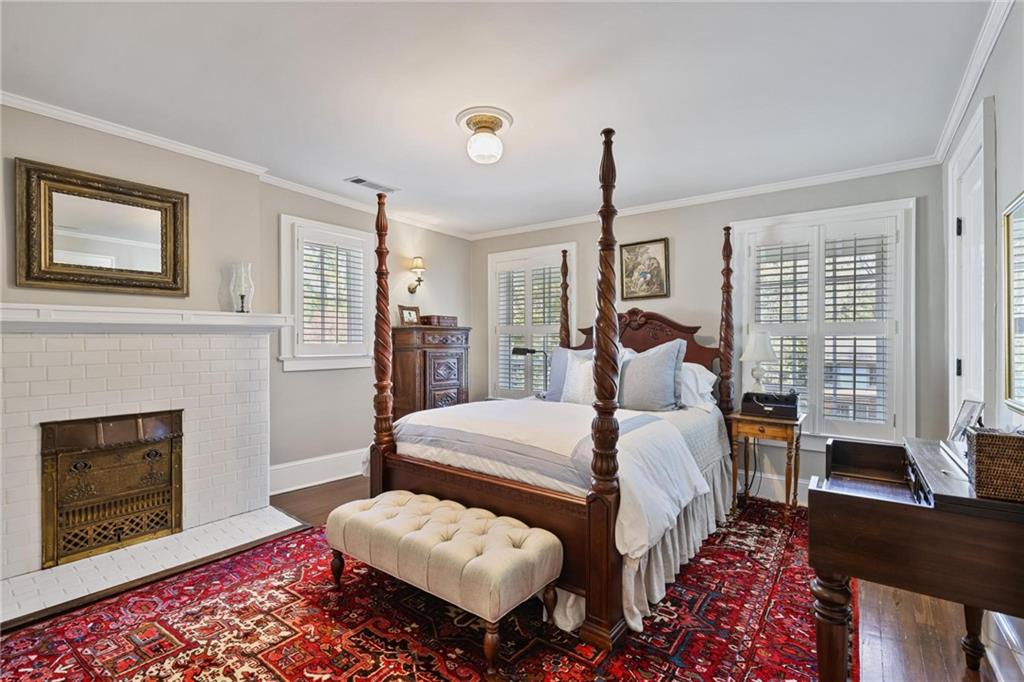 40 Northwood Avenue NE