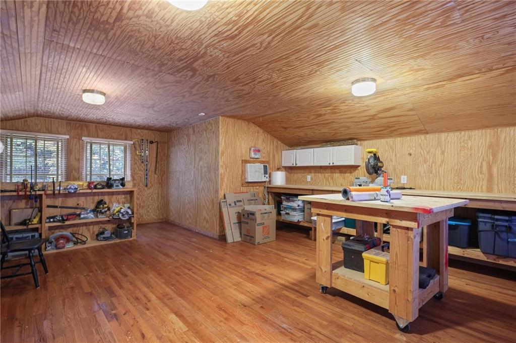 40 Northwood Avenue NE