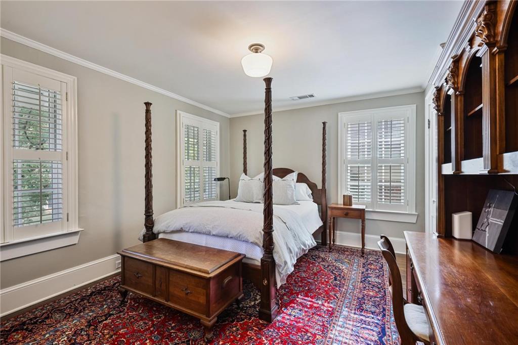 40 Northwood Avenue NE