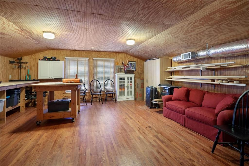 40 Northwood Avenue NE