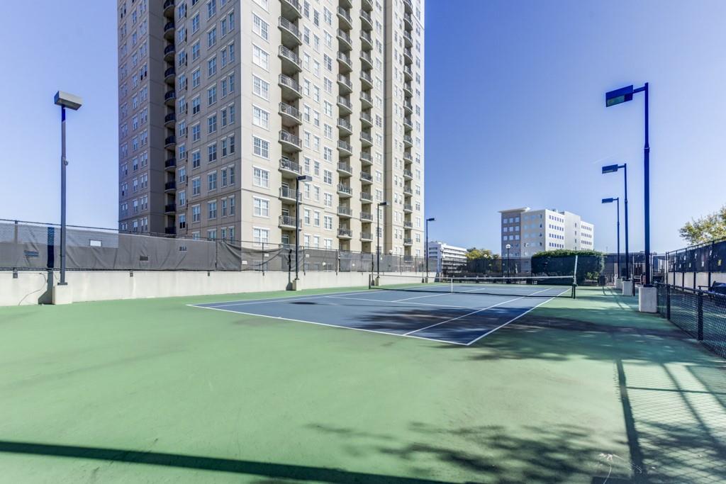 325 E Paces Ferry Road NE Unit 1706