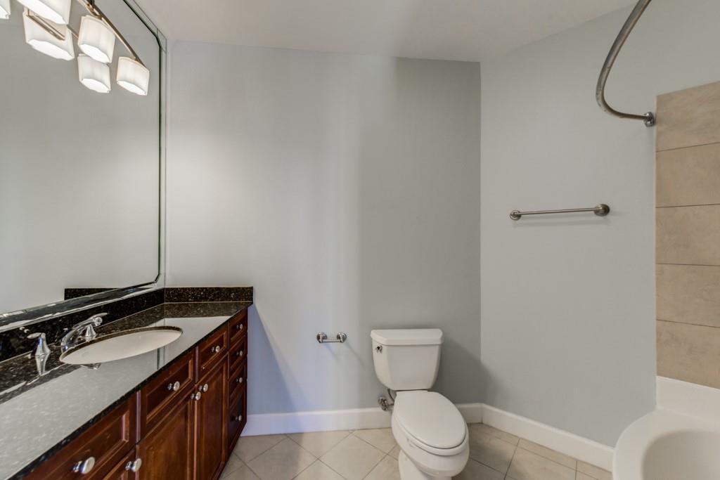 325 E Paces Ferry Road NE Unit 1706