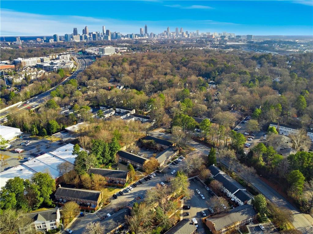 1101 Collier Road NW Unit Q6