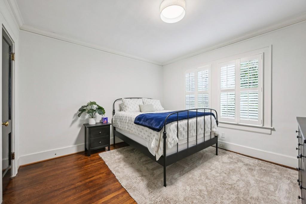 1229 Cameron Court NE