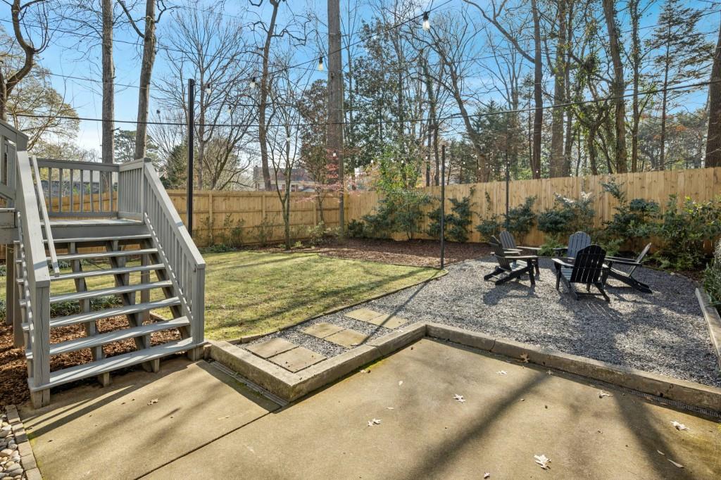 1229 Cameron Court NE