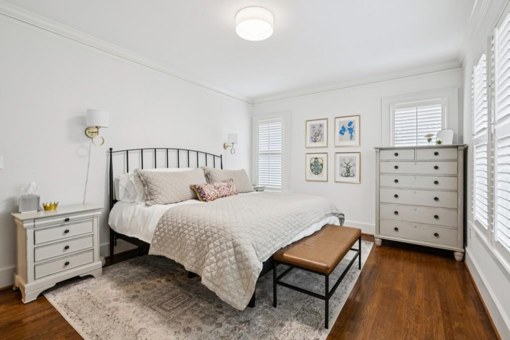 1229 Cameron Court NE