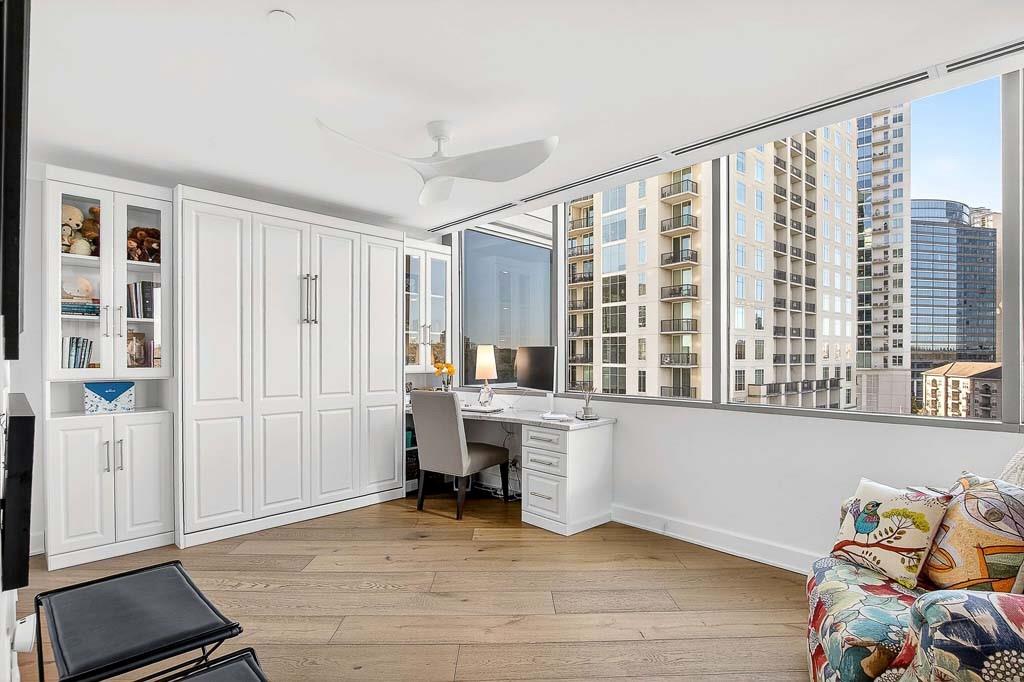 700 Park Regency Place NE Unit 1106