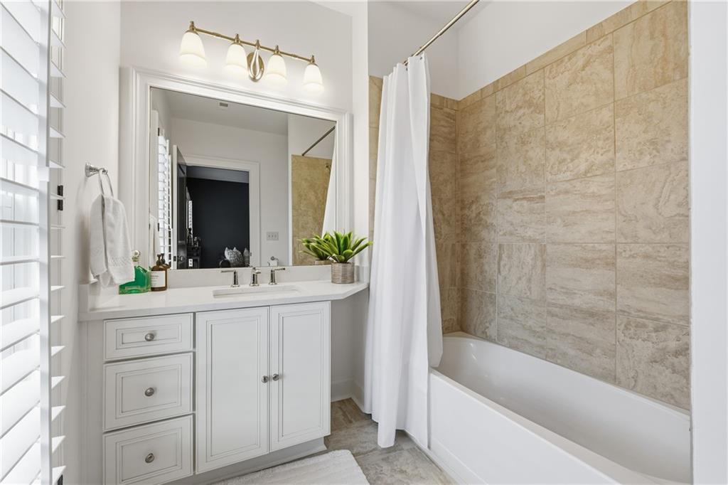 205 Riversgate Drive