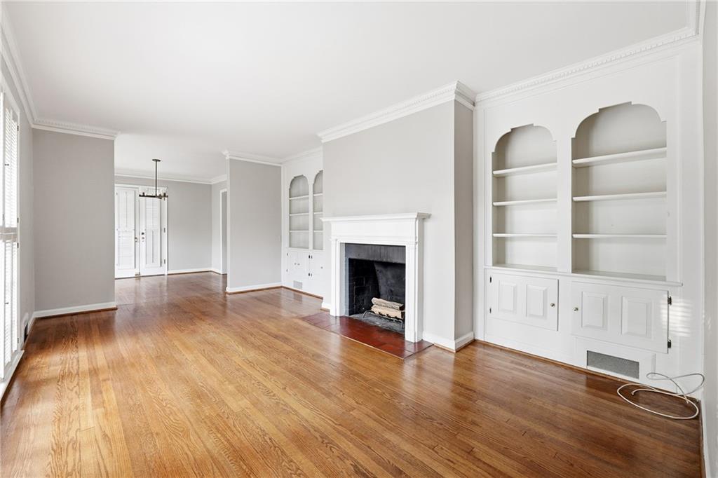 1846 fernwood Road NW