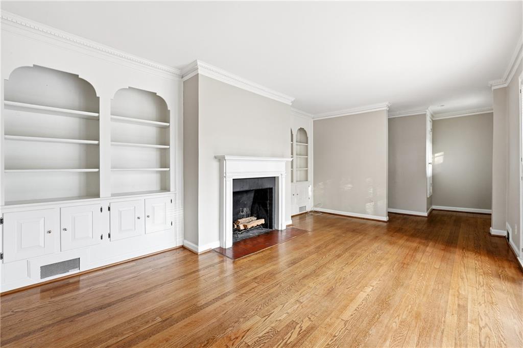 1846 fernwood Road NW