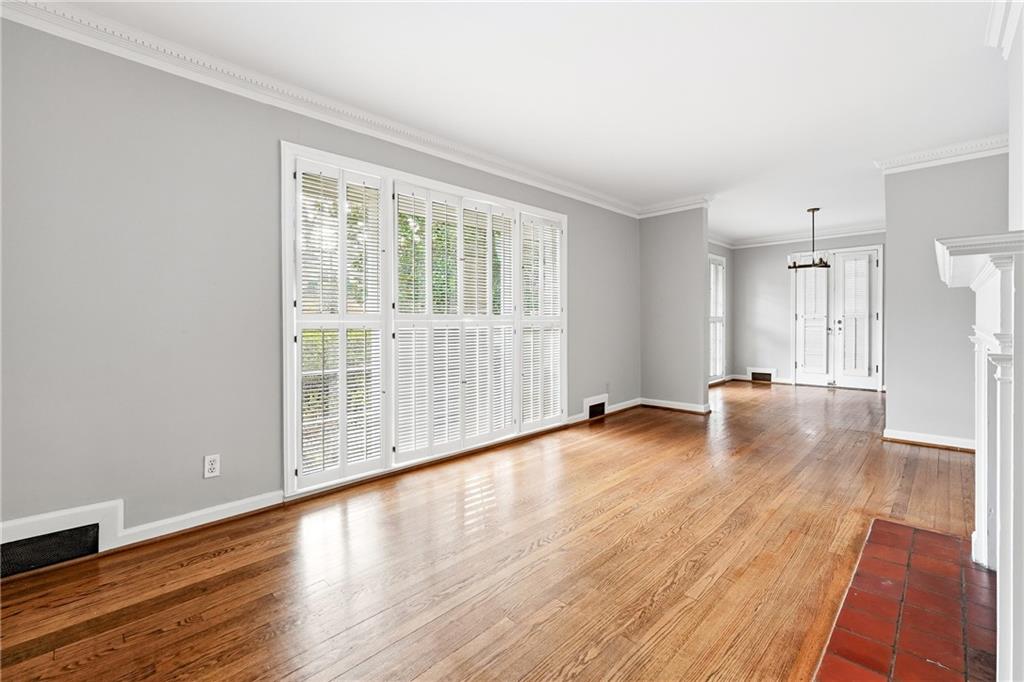 1846 fernwood Road NW