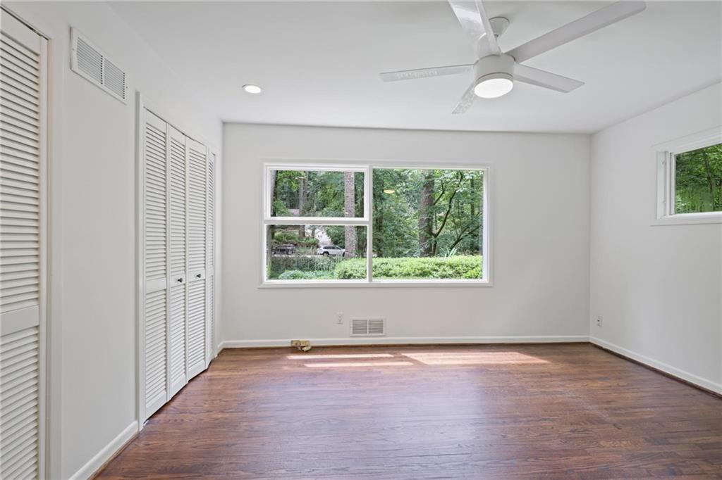 2800 Mornington Drive NW