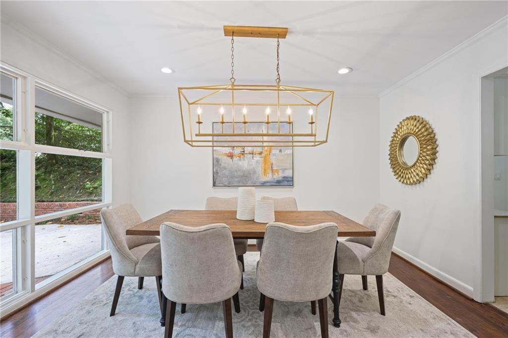 2800 Mornington Drive NW