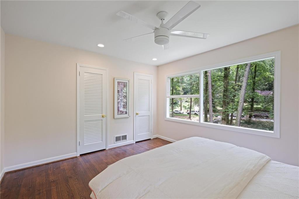 2800 Mornington Drive NW