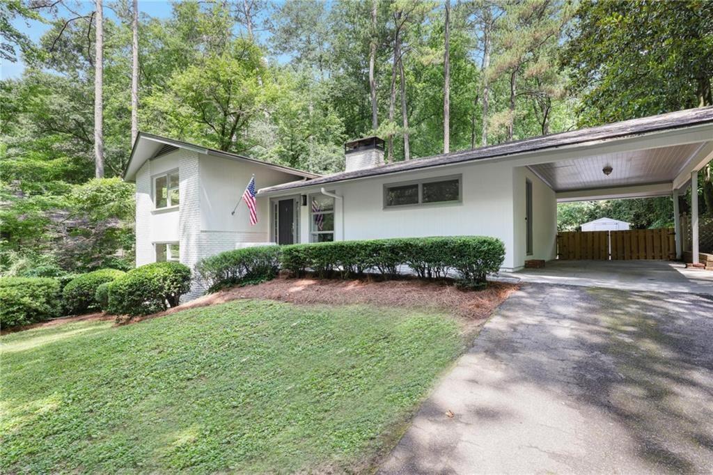 2800 Mornington Drive NW