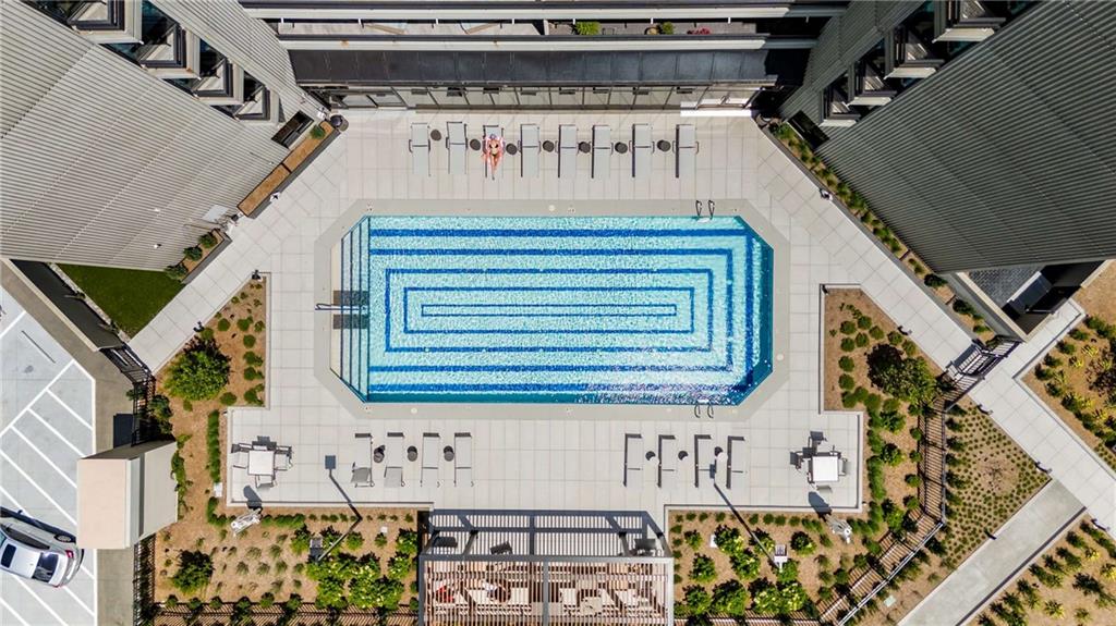 2660 Peachtree Road NW Unit 13F