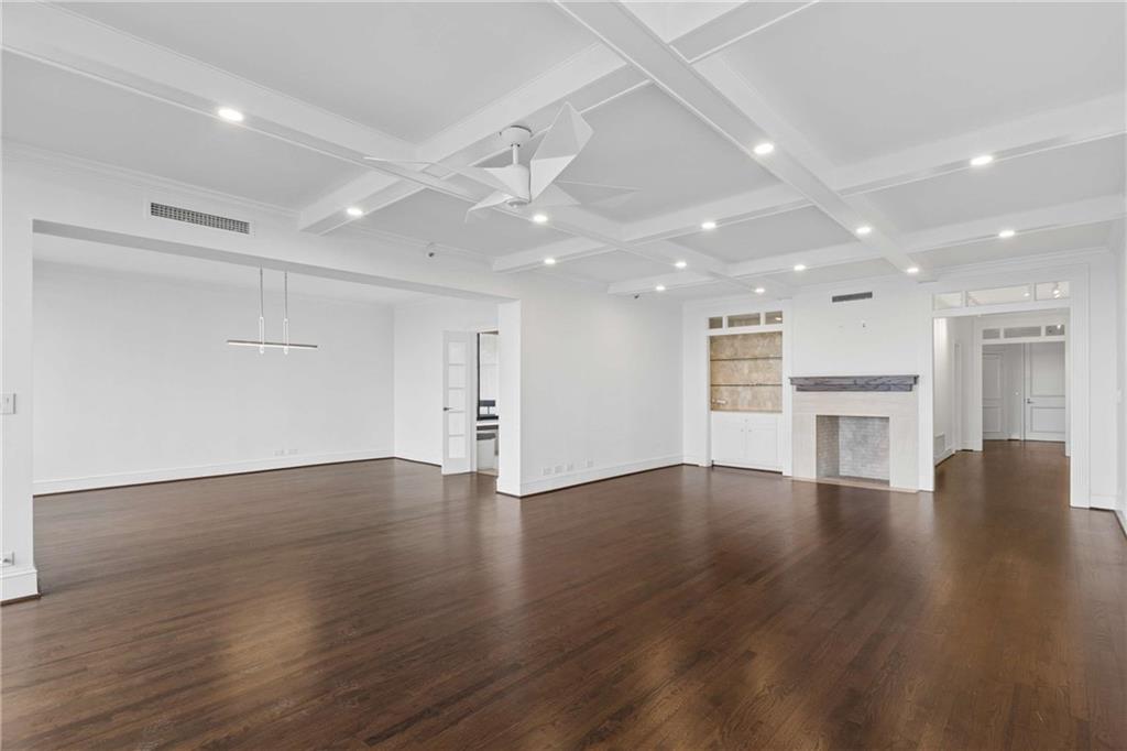 2660 Peachtree Road NW Unit 13F