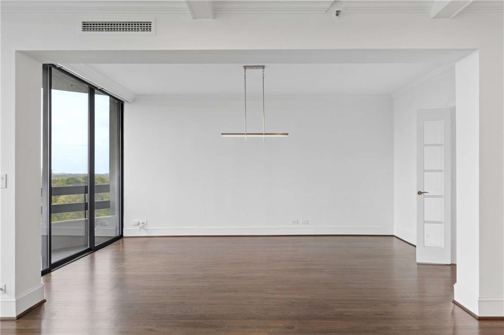 2660 Peachtree Road NW Unit 13F