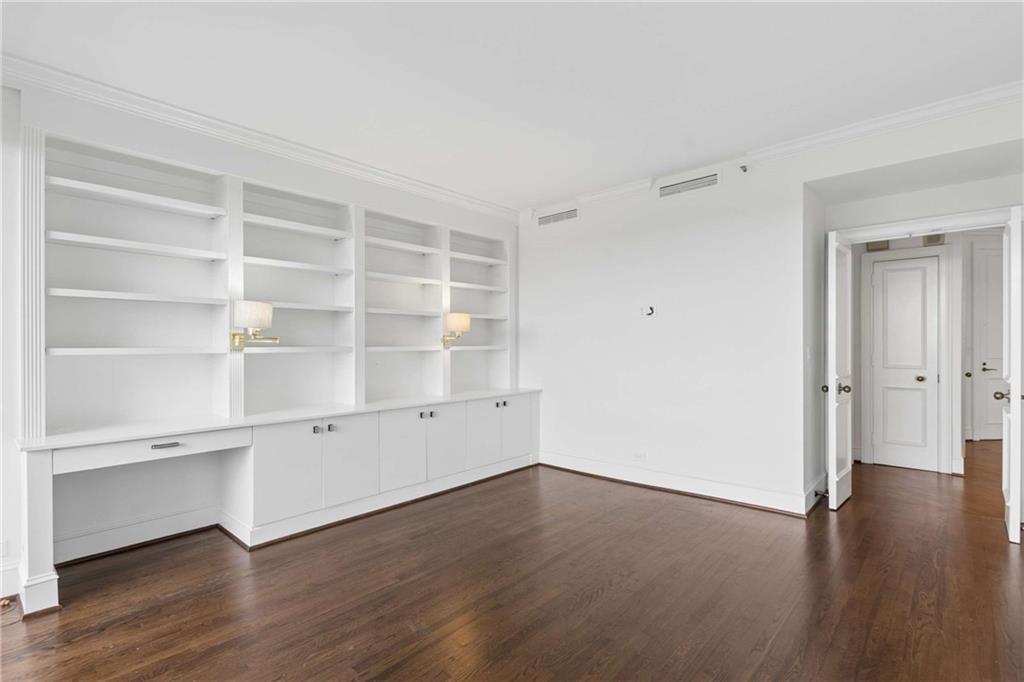 2660 Peachtree Road NW Unit 13F