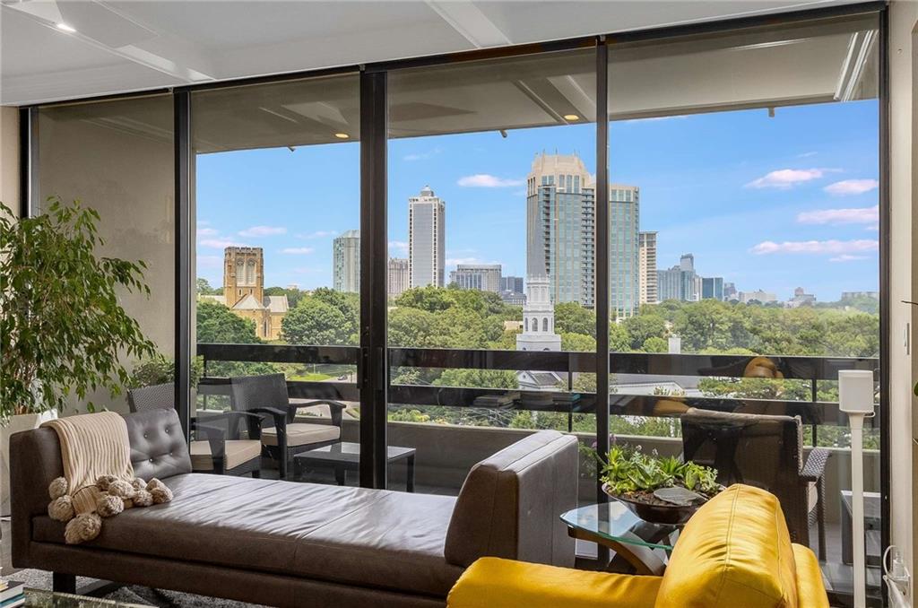 2660 Peachtree Road NW Unit 13F