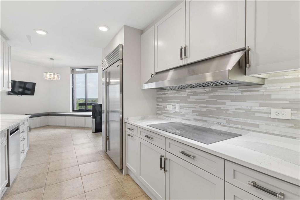 2660 Peachtree Road NW Unit 13F