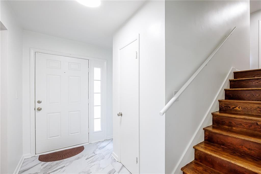 2692 Whites Mill Court