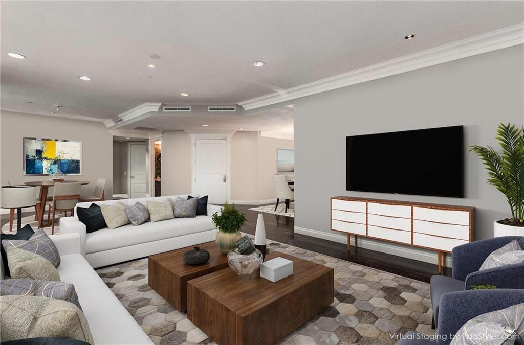 750 Park Avenue NE Unit 19E