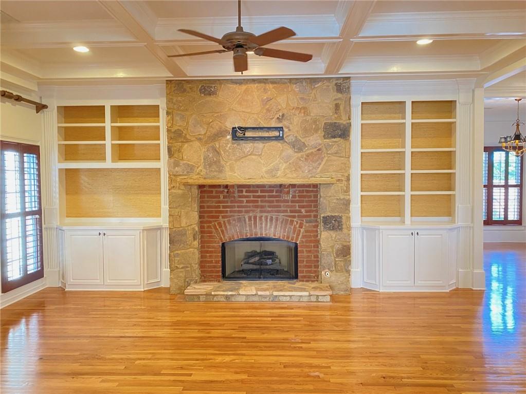 2133 Lucerne Lane SE