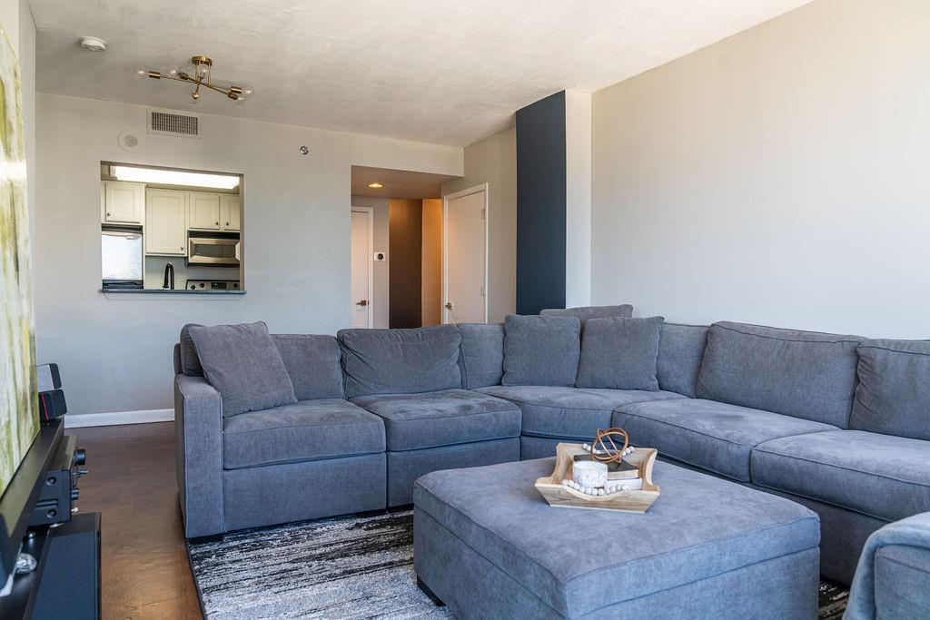 1280 W Peachtree Street NW Unit 3312